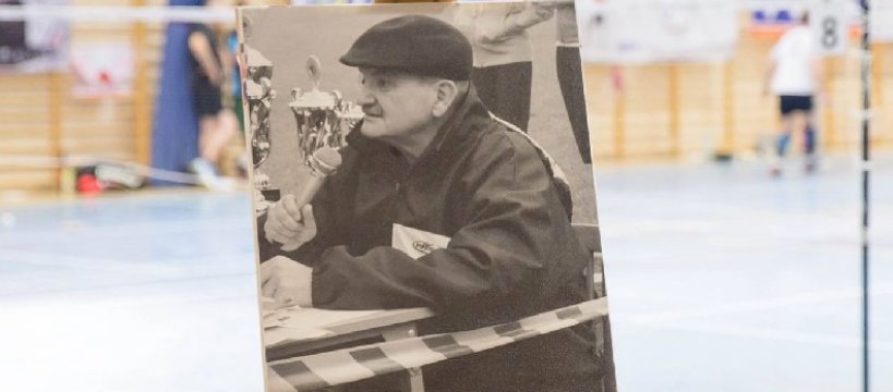 Poprzez badminton upamiętnili śp. Sylwestra Rozdżestwieńskiego