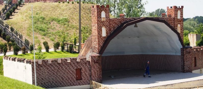 Marek Gołkowski: sochaczewskie Podzamcze i muszla koncertowa [VIDEO]
