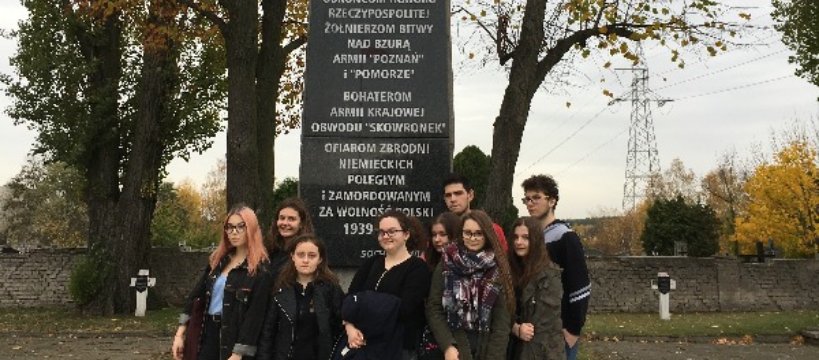 Młodzież uczciła pamięć Bohaterów