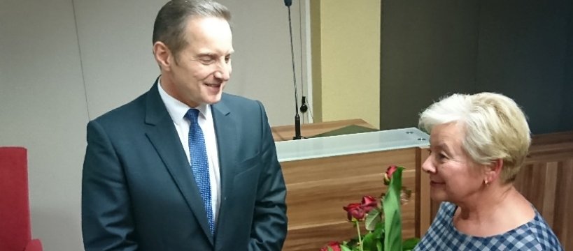 Burmistrz Piotr Osiecki złożył uroczyste ślubowanie 