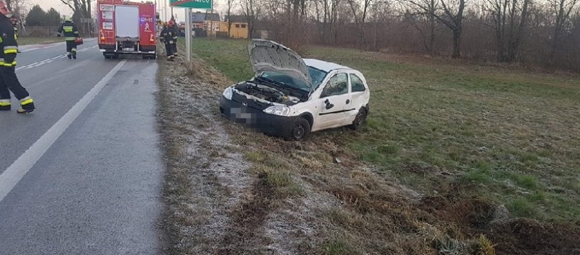Wypadek osobówki w Pawłowicach