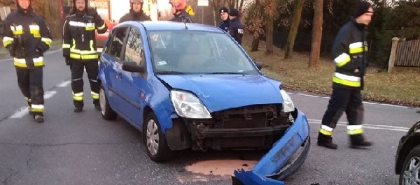 Łazy – kolejne niebezpieczne zderzenie samochodów