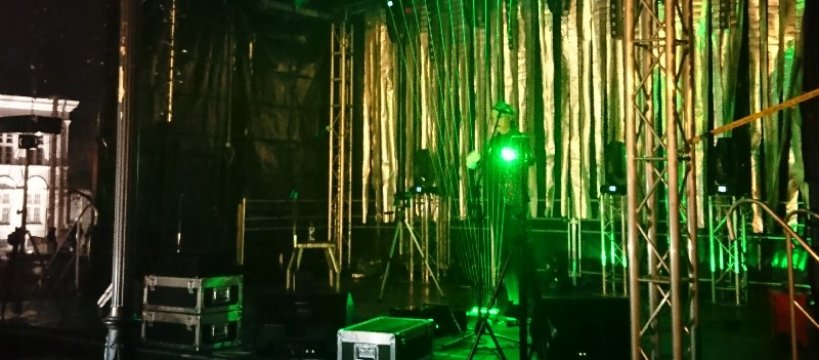 Laserowy pokaz w sylwestrową noc 