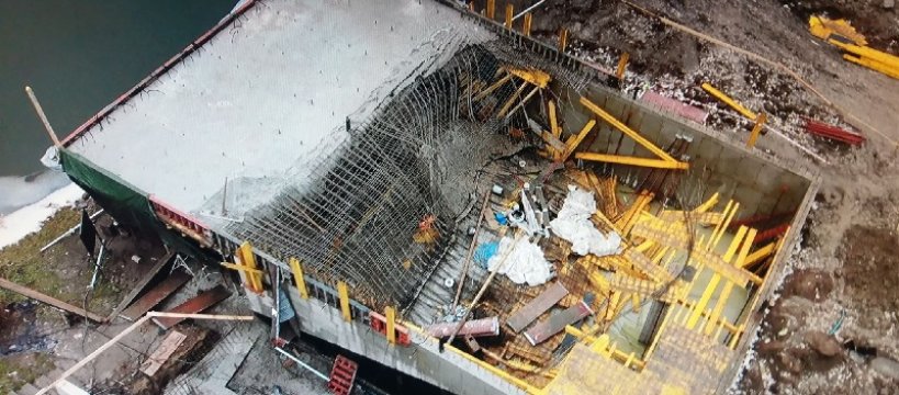  Wstrzymano prace nad przystanią - zawalił się strop - film