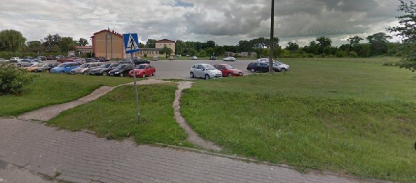 Parking przy Starostwie Powiatowym – szansa na dodatkowe miejsca