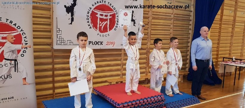 Bardzo dobry początek roku Karateków z Sochaczewa.