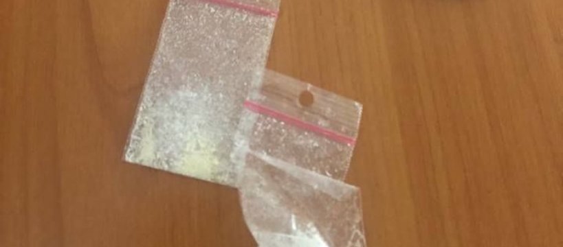 Próbowali ukryć narkotyki – teraz grozi im do 3 lat pozbawienia wolności