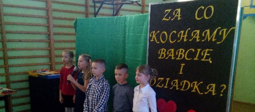 Za co kochamy babcię i dziadka?
