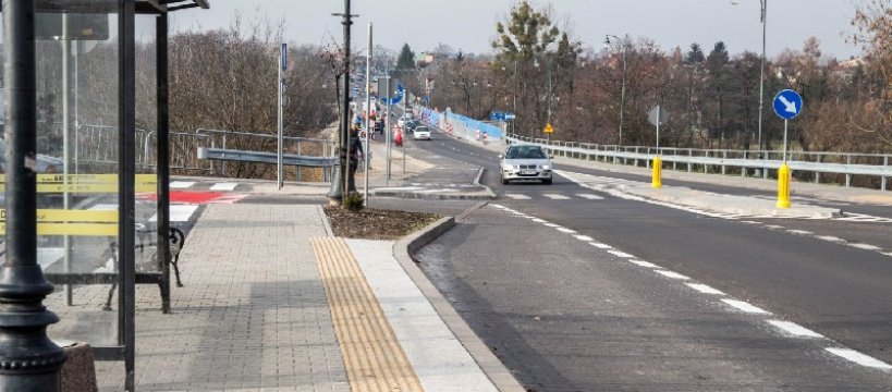 Samobójca na sochaczewskim moście - natychmiastowa reakcja policji 