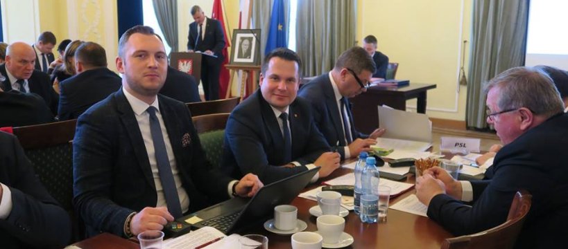 Sejmik Mazowiecki wspiera procedury in vitro