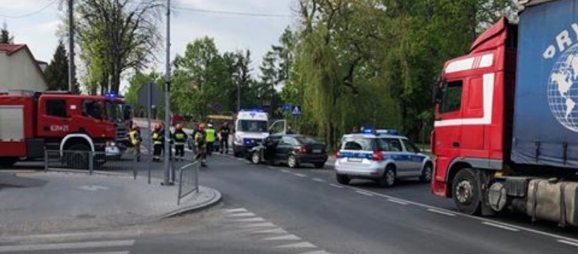 Zderzenie dwóch pojazdów w Chodakowie