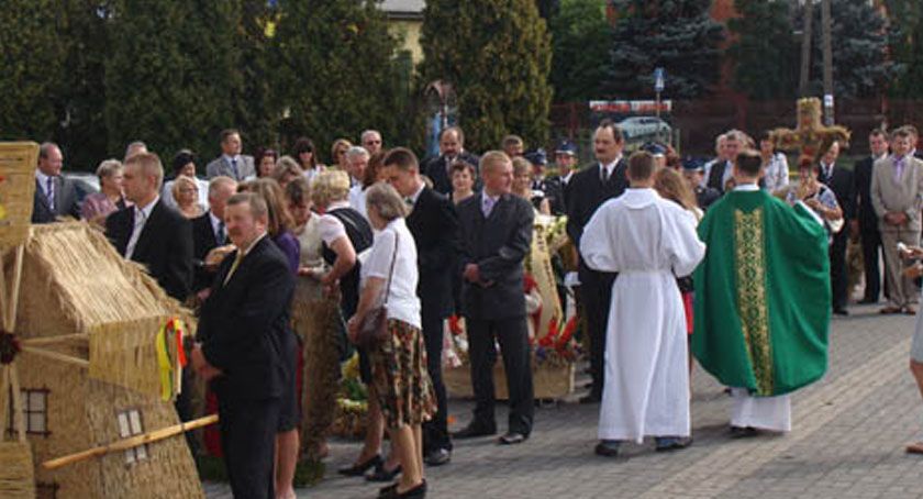 Plony poświęcone