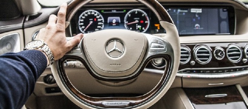 Sochaczewscy kryminalni odzyskali Mercedesa o wartości około 250 tys. zł