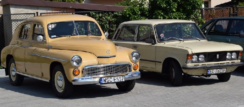Zlot Zabytkowej Motoryzacji w Muzeum Kolei Wąskotorowej
