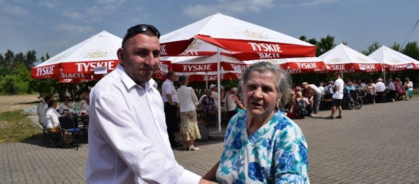 ,, SZANUJMY WSPOMNIENIA – KAROLINOWO ‘’