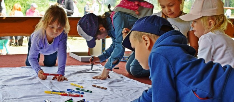 Wakacje z wąskotorówką 2019 – program