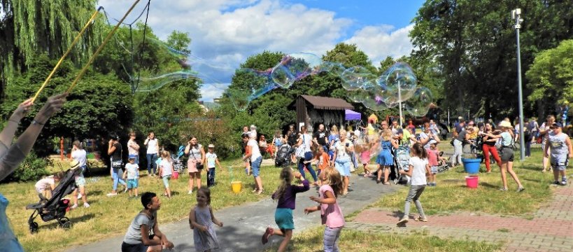 Fotorelacja z Festiwalu Baniek Mydlanych w Sochaczewie