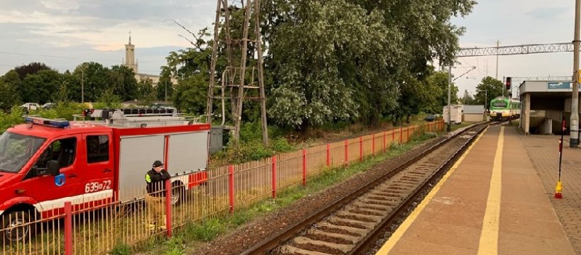 Kobieta nie mogła się wydostać. Strażacy ruszyli z pomocą 