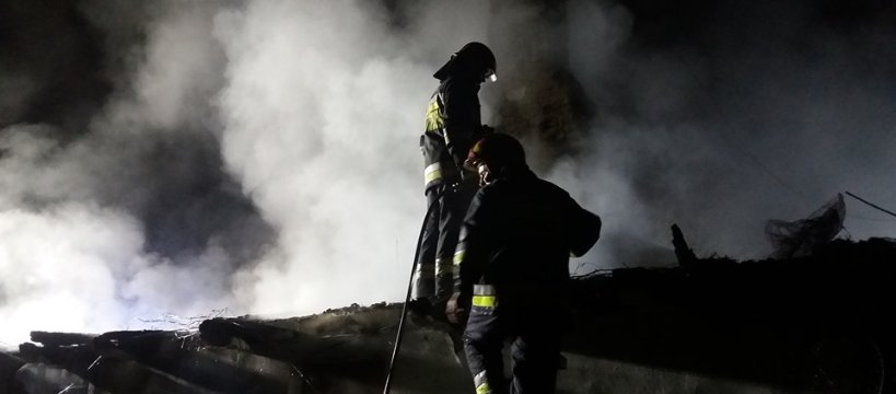 Pożar drewnianego budynku w miejscowości Rzepki 