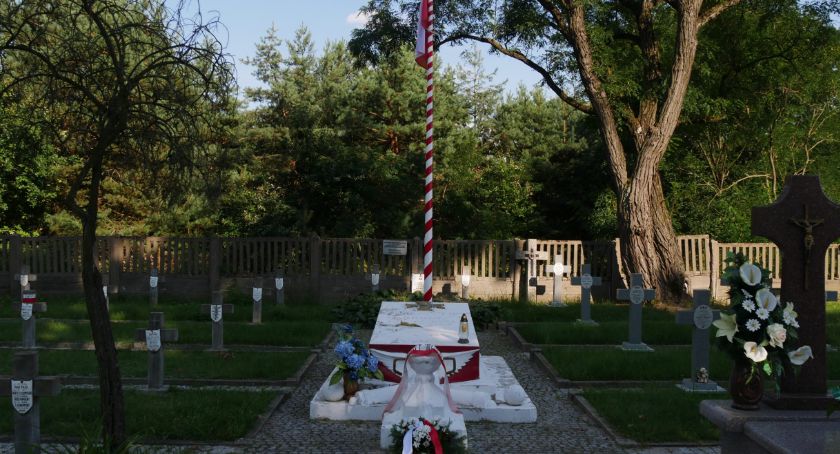 Święto Wojska Polskiego i 100. rocznica Bitwy Warszawskiej w Młodzieszynie