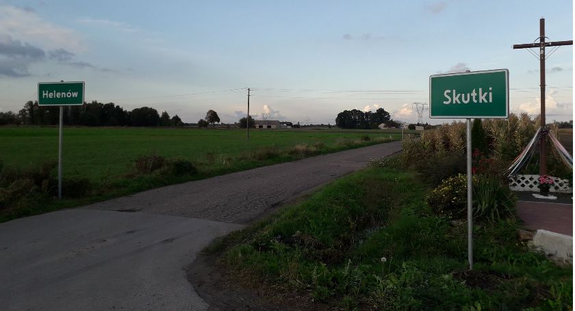 W Gminie Młodzieszyn trwają prace związane z oznakowaniem dróg gminnych