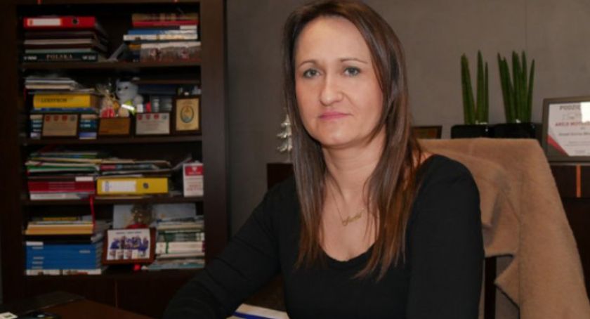 Wójt Monika Pietrzyk z życzeniami na Dzień Edukacji Narodowej