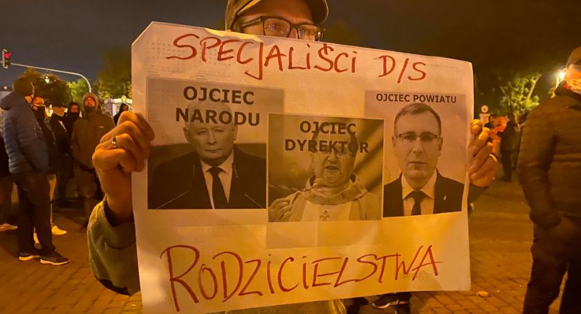 Strajk Kobiet Sochaczew 2020 - dzień drugi walki o godność [wideo]