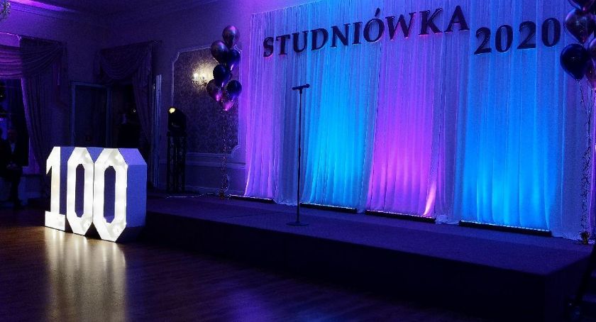 Studniówki w Sochaczewie - jakie plany mają szkoły?