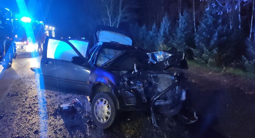 AKTUALIZACJA - Wypadek w Kożuszkach Parcel - pięć młodych osób trafiło do szpitala 
