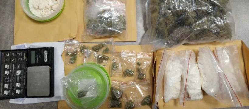 Miał w mieszkaniu ponad pół kilograma narkotyków