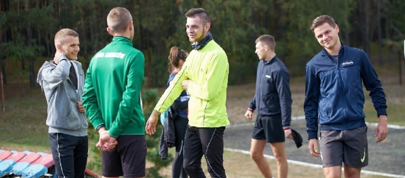 Zwycięstwo chłopaków z Iwaszkiewicza w Międzypowiatowych Sztafetowych Biegach Przełajowych 