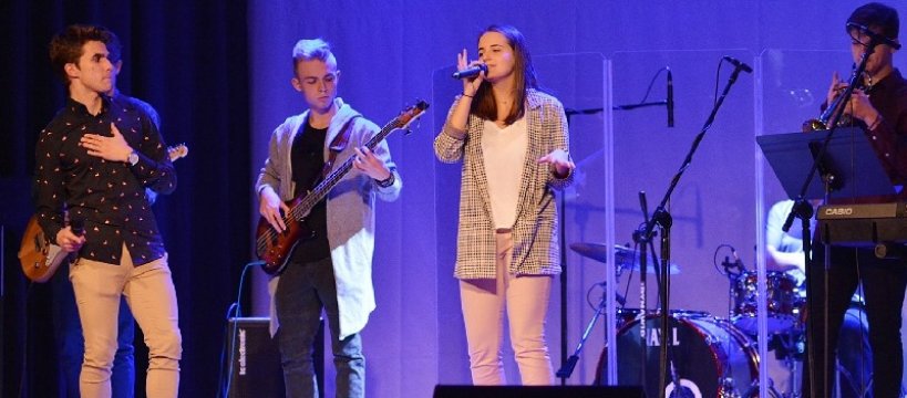 Koncert dla Mai Kapłon – wzruszająca inicjatywa uczniów LO Chopin oraz Szkoły Muzycznej