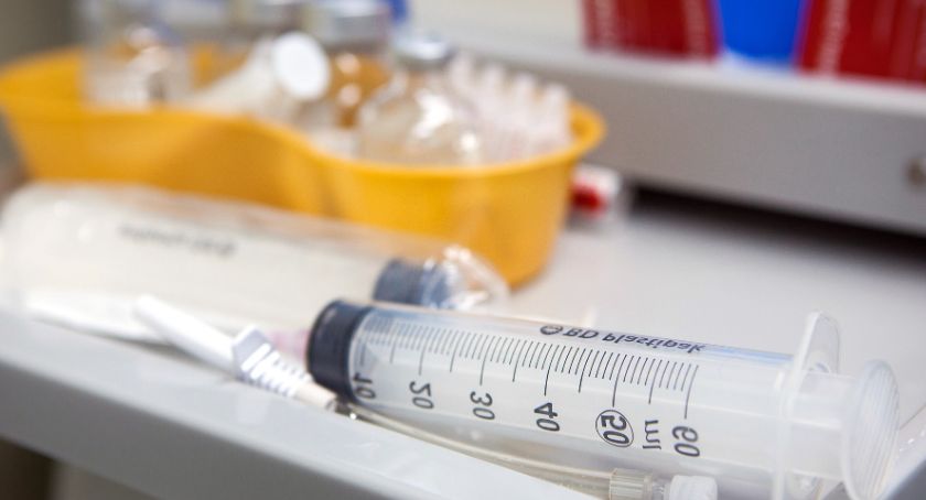 Szczepienie przeciw SARS-CoV-2 w sochaczewskim szpitalu
