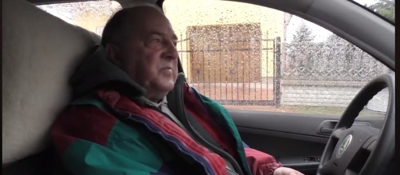 Dramat na święta - Boże Narodzenie spędzi w samochodzie