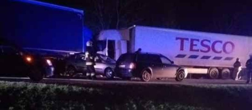Z ostatniej chwili - czołowe zderzenie ciężarówek w Kożuszkach Parcel