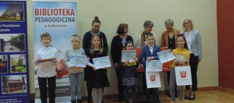 Finał powiatowego konkursu czytelniczego „Tę książkę warto przeczytać”