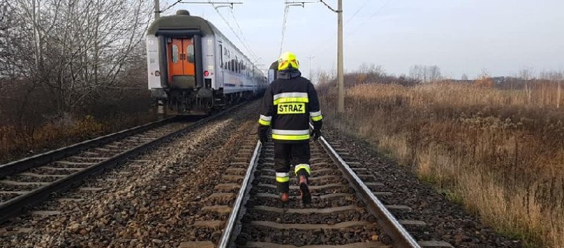 Śmierć na torach - popołudniowy wypadek na stacji Błonie 