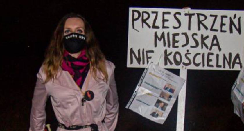 Strajk Kobiet Sochaczew 2020 - walka o pola czerwonkowskie, szkoły i mieszkańców [FOTO]