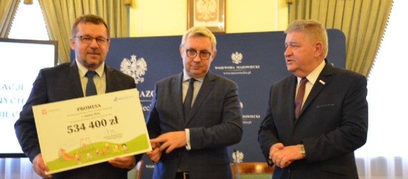 Promesa - dofinansowanie na Kluby Dziecięce w Kapturach i Giżycach