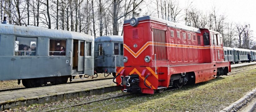 Pociągiem Retro na zakończenie ferii 