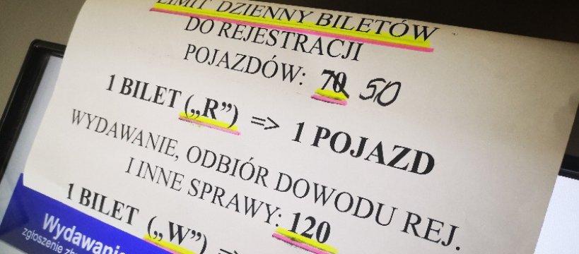 Wydział Komunikacji Sochaczew – kolejki od 4 rano