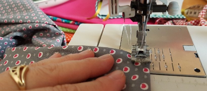 Szyją maseczki dla sochaczewskiego szpitala - jak możesz pomóc?