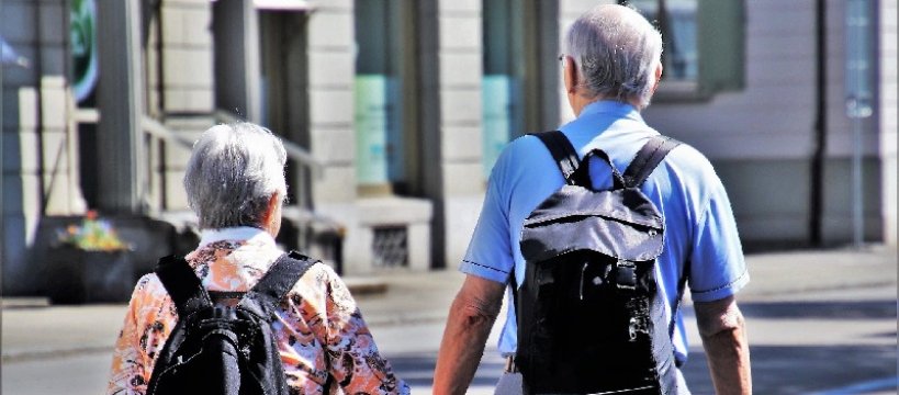 Godziny obsługi w sklepach tylko dla seniorów