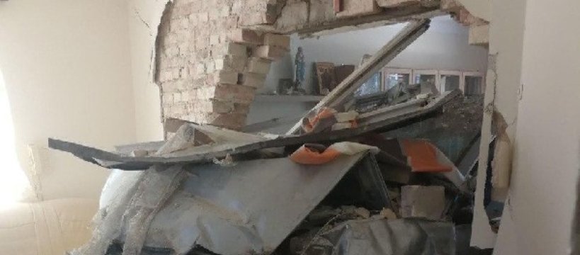 Staranował ŚCIANY DOMU - dwie osoby w szpitalu [AKTUALIZACJA]