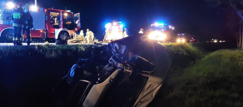 Zostawił w aucie nieprzytomną pasażerkę i oddalił się z miejsca zdarzenia