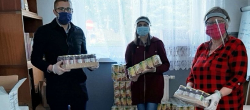 Pomoc żywnościowa w gminie Rybno - mieszkańcy otrzymali paczki