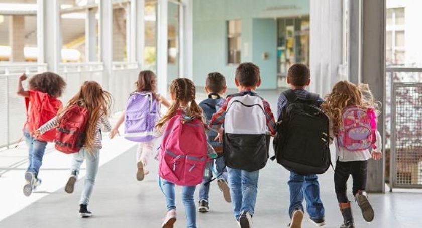 Powrót do klas I-III do szkół w gminie Młodzieszyn. Przekazujemy najważniejsze informacje