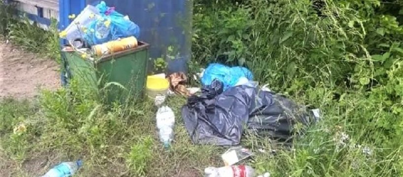 Strażacy z OSP w Wólce Smolanej apelują o uprzątnięcie śmieci 