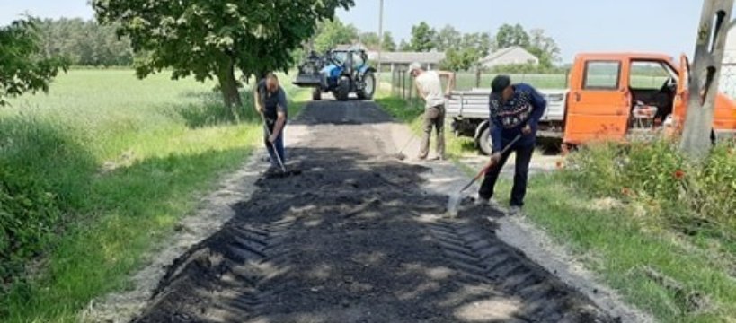 Poprawiają stan dróg w gminie Rybno