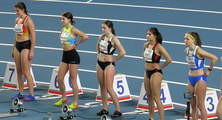 Julia Skomiał - 10 zawodniczką Mistrzostw Polski Juniorów Młodszych.